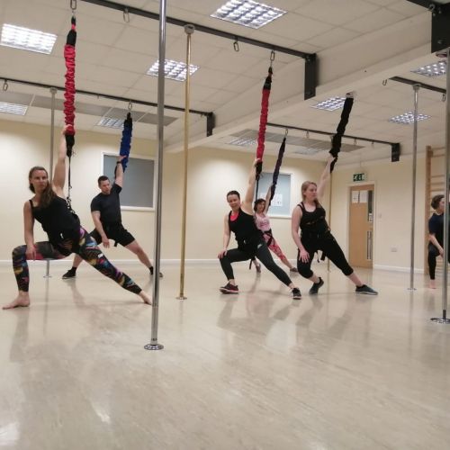 bungee-fitness-02.jpg