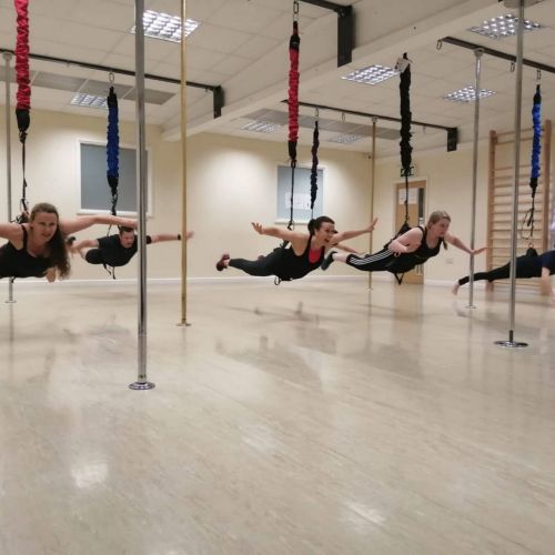bungee-fitness-06.jpg